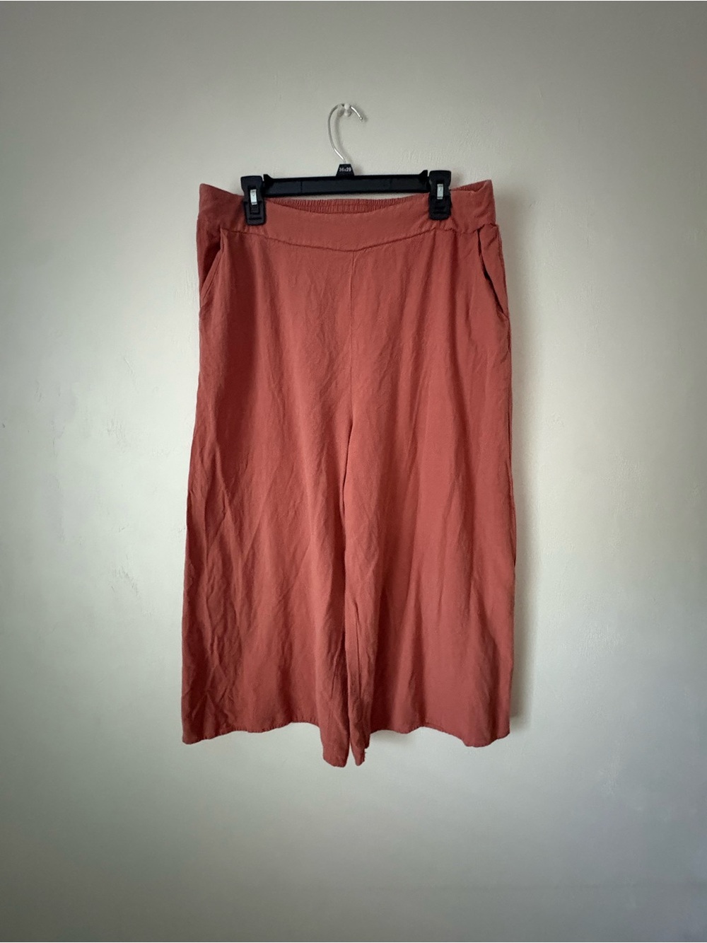 Relaxed Wide-Leg Pull-On Pants in Dusty Coral